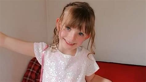 Brittany: Girl from British family shot dead in France。